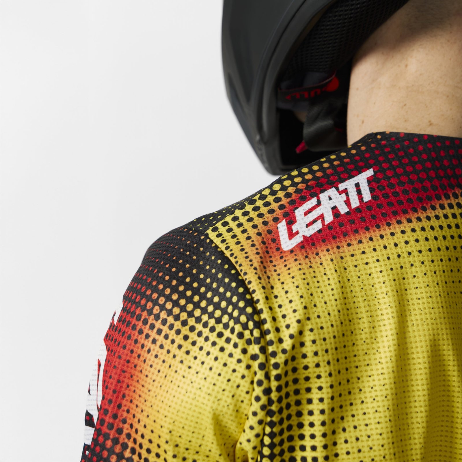 Completo Cross Leatt Moto 3.5 Ride Kit Leopard Giallo - immagine 4